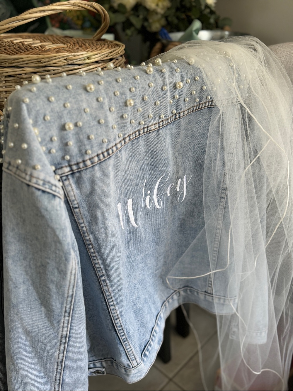 “Wifey” Pearl Bridal Denim Jacket – XXL – Unworn Wedding / Bachelorette